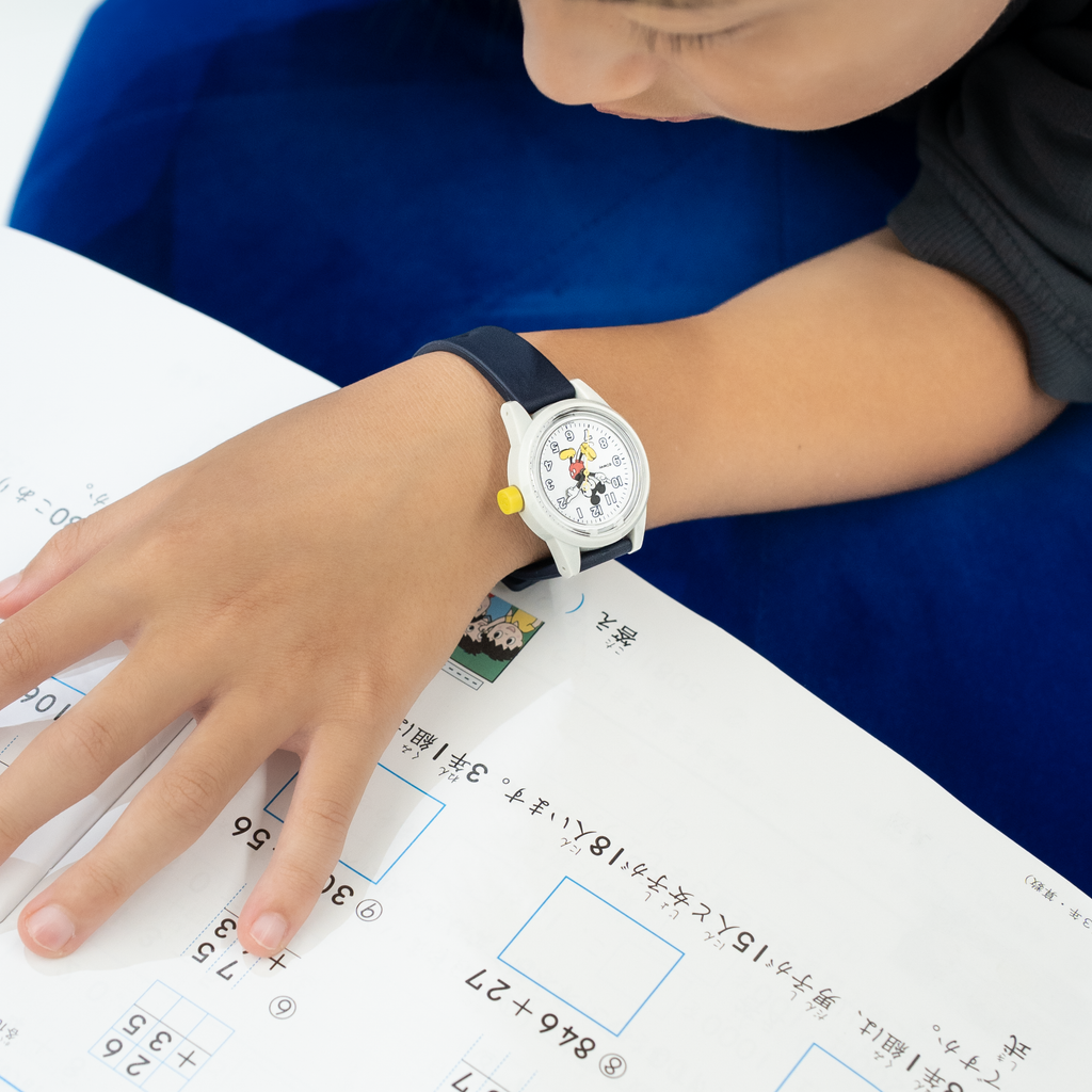 【希少.】スマートキャンバス 腕時計 ミッキー ディズニー 電子ペーパー腕時計「Smart Canvas」にディズニー「ミッキー90