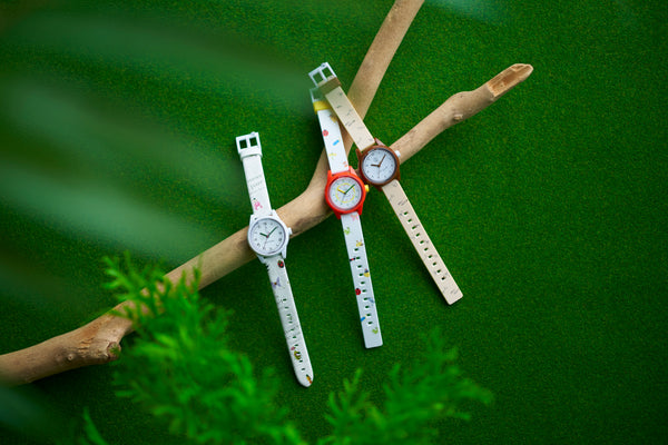 The first "watch" from Insect Market, an insect clothing brand produced by Teruyuki Kagawa