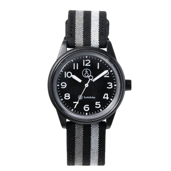 Series 003 Black [M]