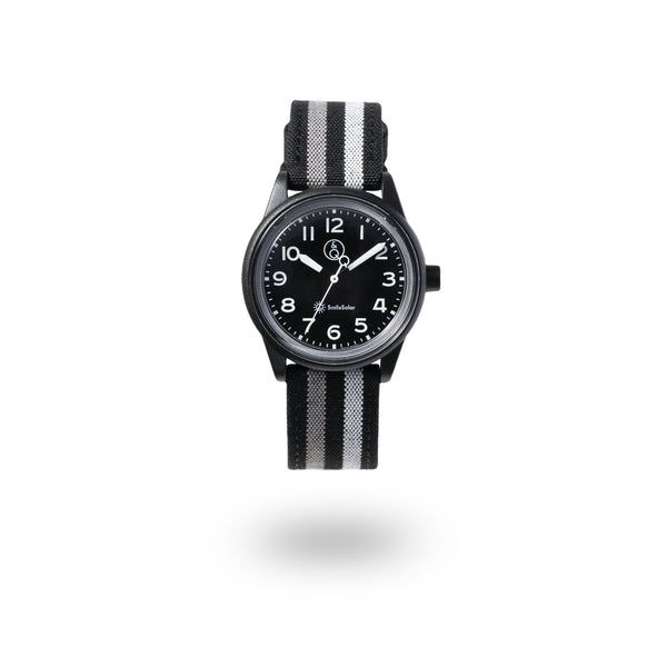 Series 003 Black [M]