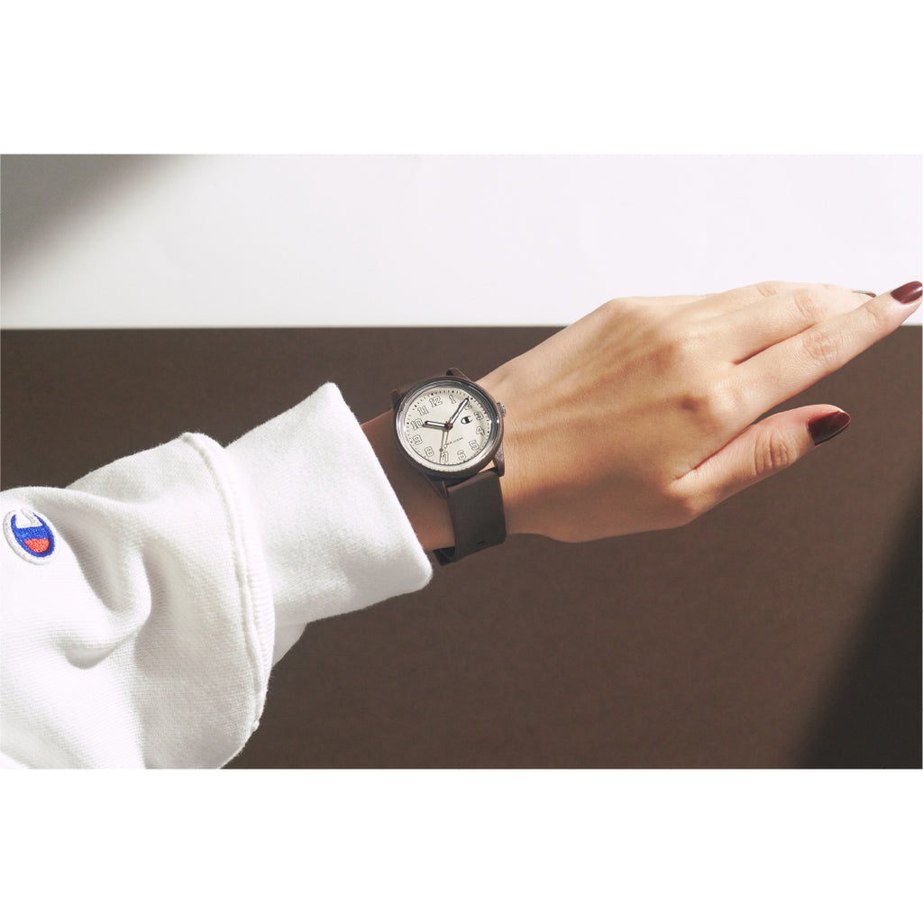 R05A-503VK – Q&Q SmileSolar ONLINE STORE